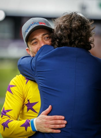 20251027 – LOU LOU THE LEGEND wins Greyville – 742 (46)
