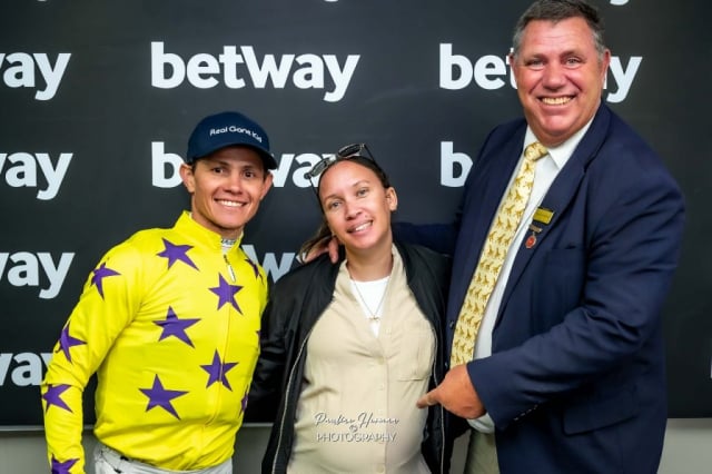 20251024 – HAPPY WIVES wins Fairview – 739 (6)