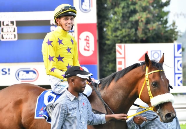 20251230 – CLEVER TREVOR wins Turffontein – 775 (10)
