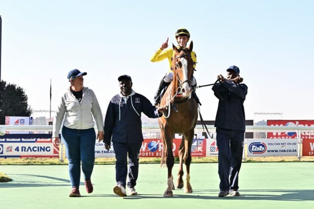 20260801 – CULTURATI wins Turffontein – 873 (16)