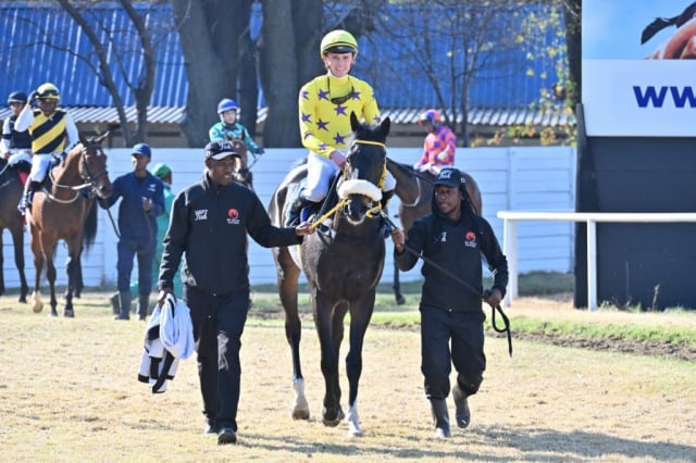 20260806 – COOL GAMBLER wins Vaal – 875 (12)