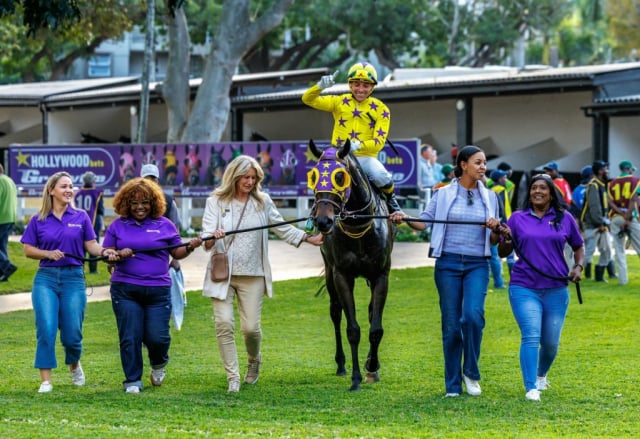 20260807 – SKIPPER ZIP wins Greyville – 877 (17)