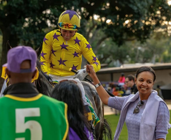 20260807 – SKIPPER ZIP wins Greyville – 877 (22)