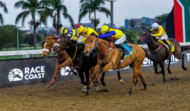 20260821 – MAPHAKA wins Greyville – 886 (2)