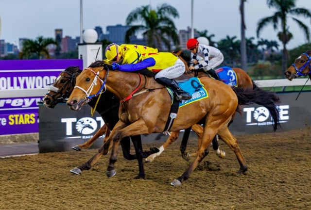 20260821 – MAPHAKA wins Greyville – 886 (4)
