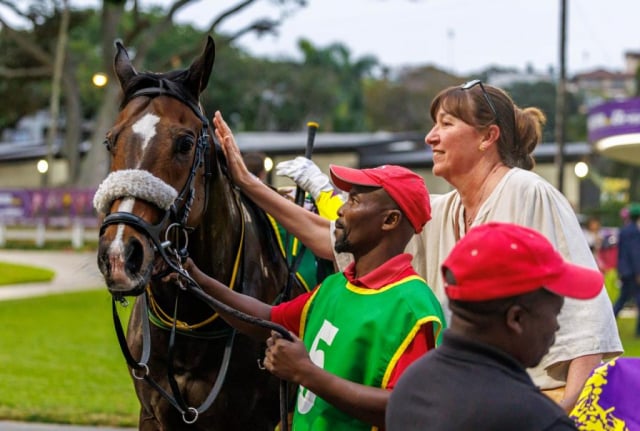 20260821 – MAPHAKA wins Greyville – 886 (9)