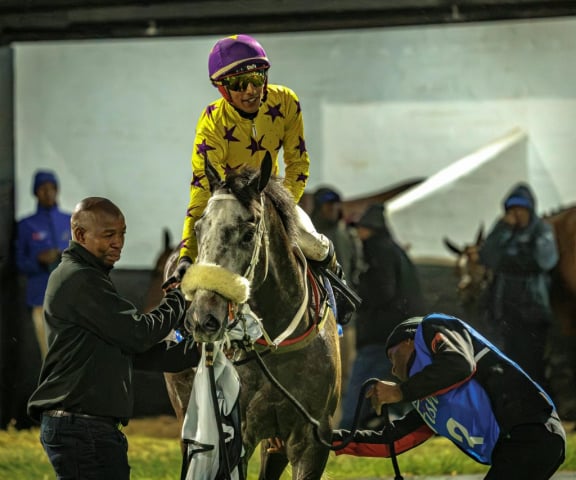 20260904 – NEXT OF KIN wins Greyville – 890 (28)