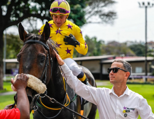 20260920 – PREUX CHAVALIER wins Greyville – 895 (10)