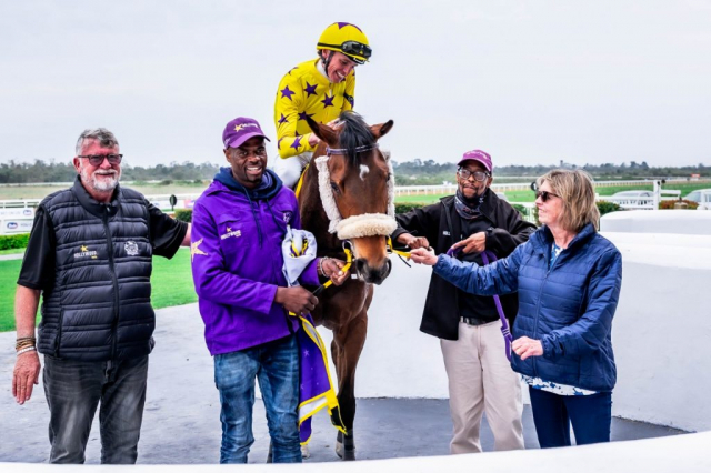 20260925 – KWAGGA BLITZ wins Fairview – 900 (22)