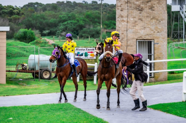 20260925 – KWAGGA BLITZ wins Fairview – 900 (9)