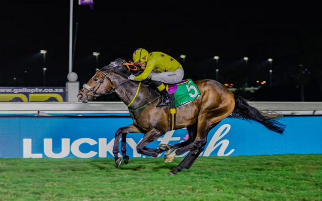 20260925 – MAPHAKA wins Greyville – 901 (5)