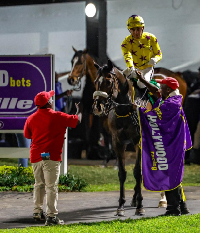 20260925 – MAPHAKA wins Greyville – 901 (8)