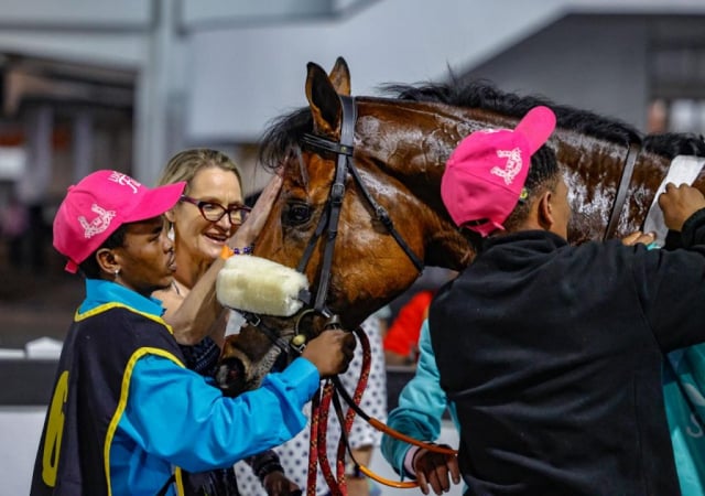 20260925 – TOBACCONIST wins Greyville – 902 (12)