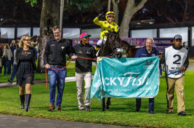 20260620 – KAAPSE KLOPSE wins Greyville – 853 (5)
