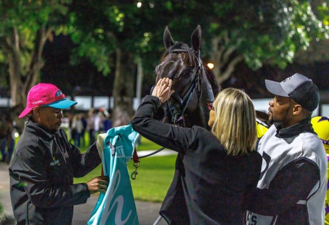 20260620 – KAAPSE KLOPSE wins Greyville – 853 (9)