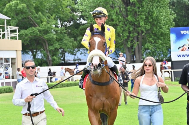 20261008 – DOG IN THE FOG wins Vaal – 904 (12)