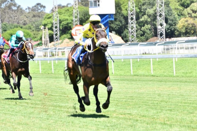 20261022 – BLUNDERBORE wins Turffontein – 915 (13)