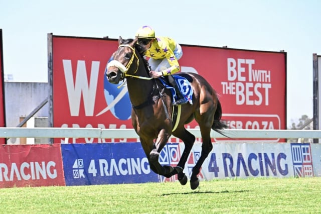 20261022 – BLUNDERBORE wins Turffontein – 915 (4)