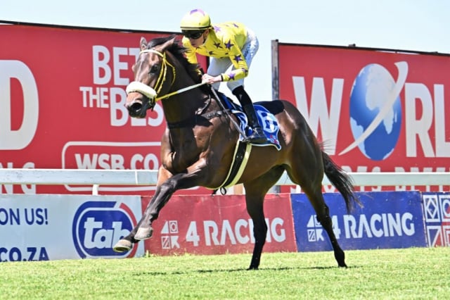 20261022 – BLUNDERBORE wins Turffontein – 915 (5)
