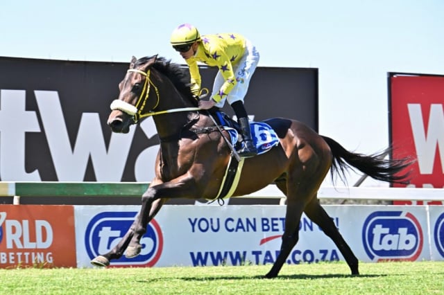 20261022 – BLUNDERBORE wins Turffontein – 915 (8)