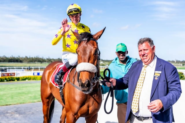 20261023 – WISHES AND DREAMS wins Fairview – 916 (11)